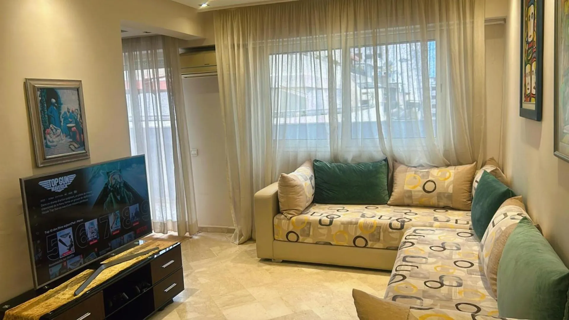 Appartement Spacieux Et Jovial Au Centre De Casablanca Maroko
