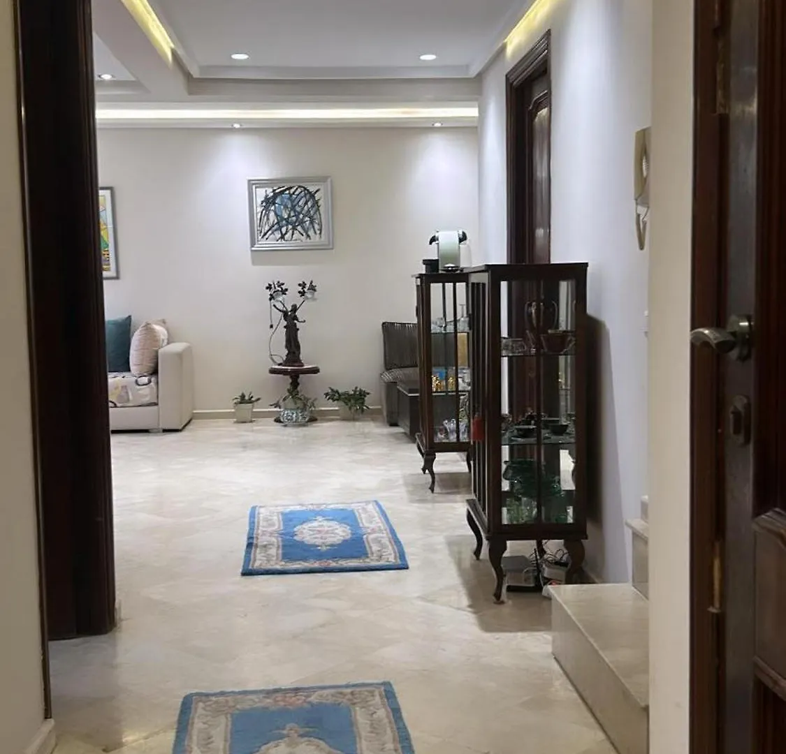 Appartement Spacieux Et Jovial Au Centre De Casablanca Apartment