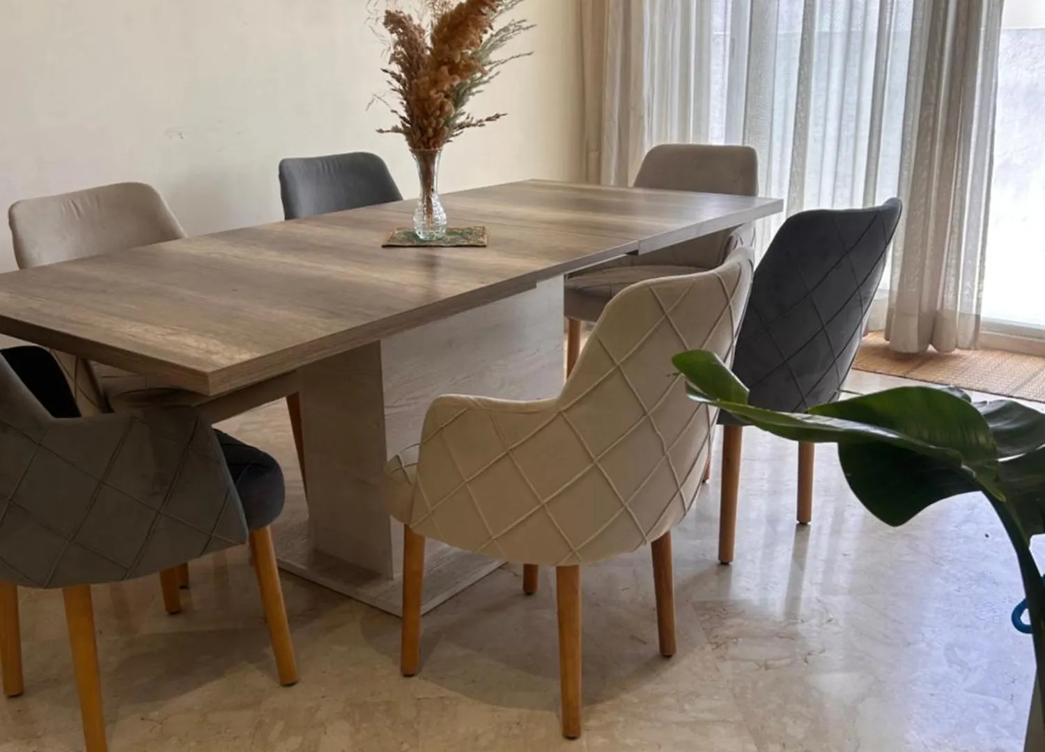 Appartement Spacieux Et Jovial Au Centre De Casablanca